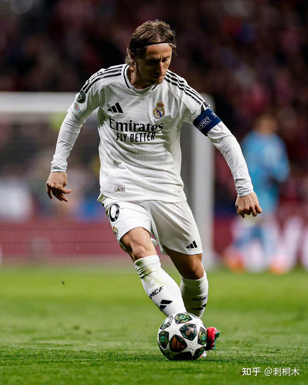 篮球火箭球员连续三场抢断上双