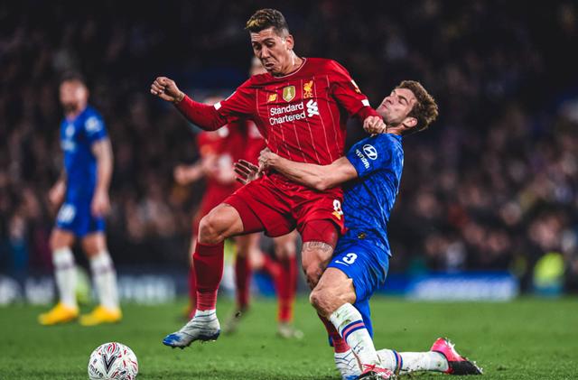 西甲：巴萨主场3-0完胜瓦伦西亚